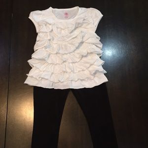White Shirt & Black Leggins (Size 5/6)